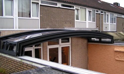 house-elescopic-retractable-roof